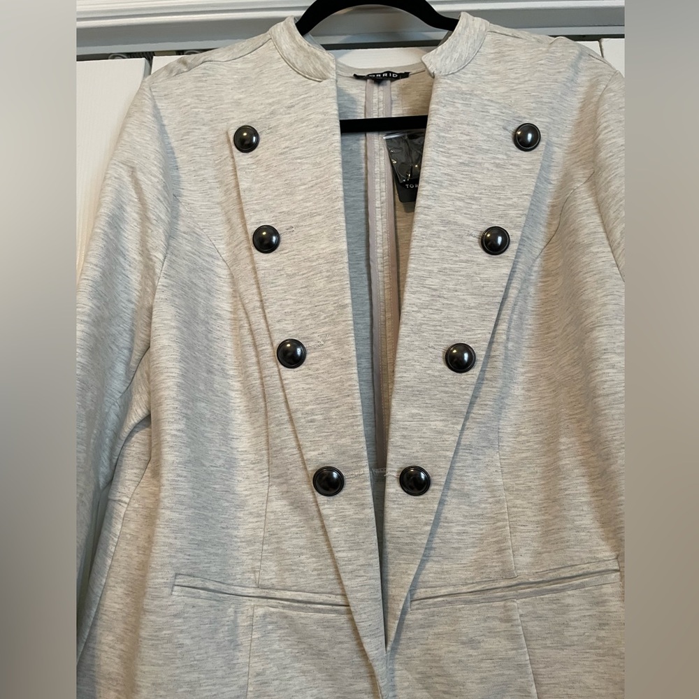NWT Torrid military style blazer heathered cream and gray